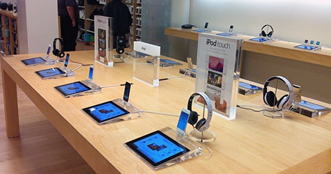 Apple Store Ipod on Apple S Online Store Is Also Listing All Six Models Of The Ipod