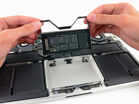 Inside of MacBook Pro Retina 13-Inch