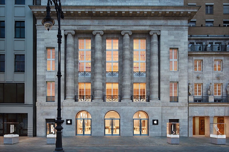 berlinapplestore.jpg Berlinapplestore