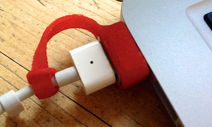 MagCozy Leashes MagSafe 2 Converter to Power Adapter Cord - Mac Rumors