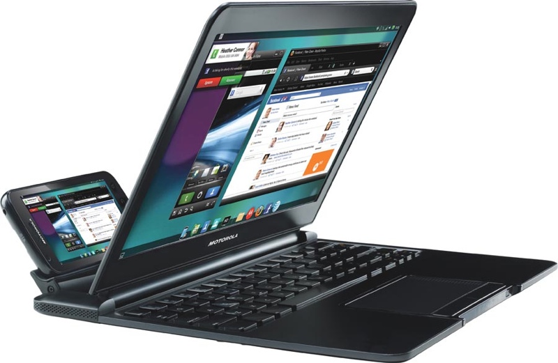 motorola-atrix_dock-main-lg" width="800" height="521" class="aligncenter size-full wp-image-402022