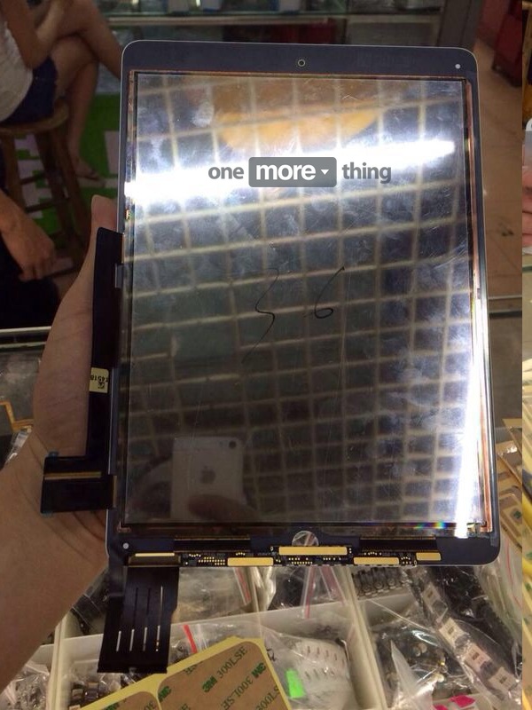 photo of Alleged iPad Air 2 Front Panel with Integrated Display Shown in New Photos image