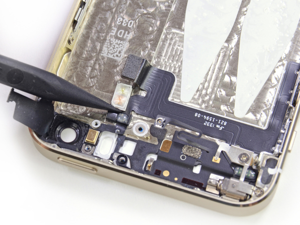 ifixit-true-tone-flash" width="600" height="450" class="aligncenter size-full wp-image-419078