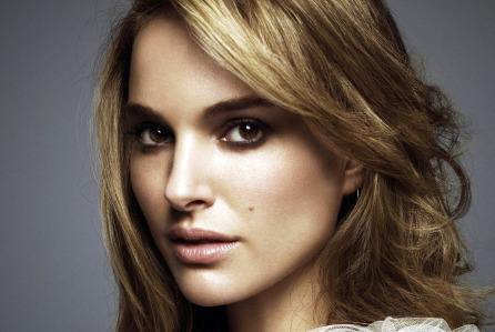 photo of Natalie Portman May Take on Role in Universal's Steve Jobs Biopic image