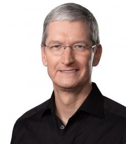 tim_cook_headshot_glasses" width="250" height="286" class="alignright size-medium wp-image-435361