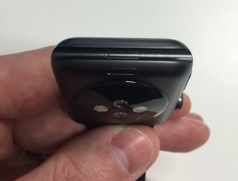 Apple Watches Shipping to Customers Confirmed to Have Covered