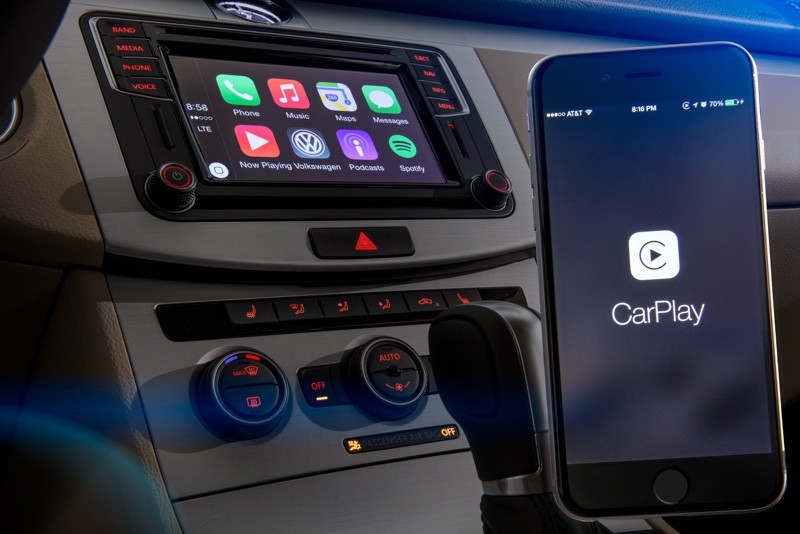 photo of First Volkswagen Cars With CarPlay Support Arriving at Dealerships image