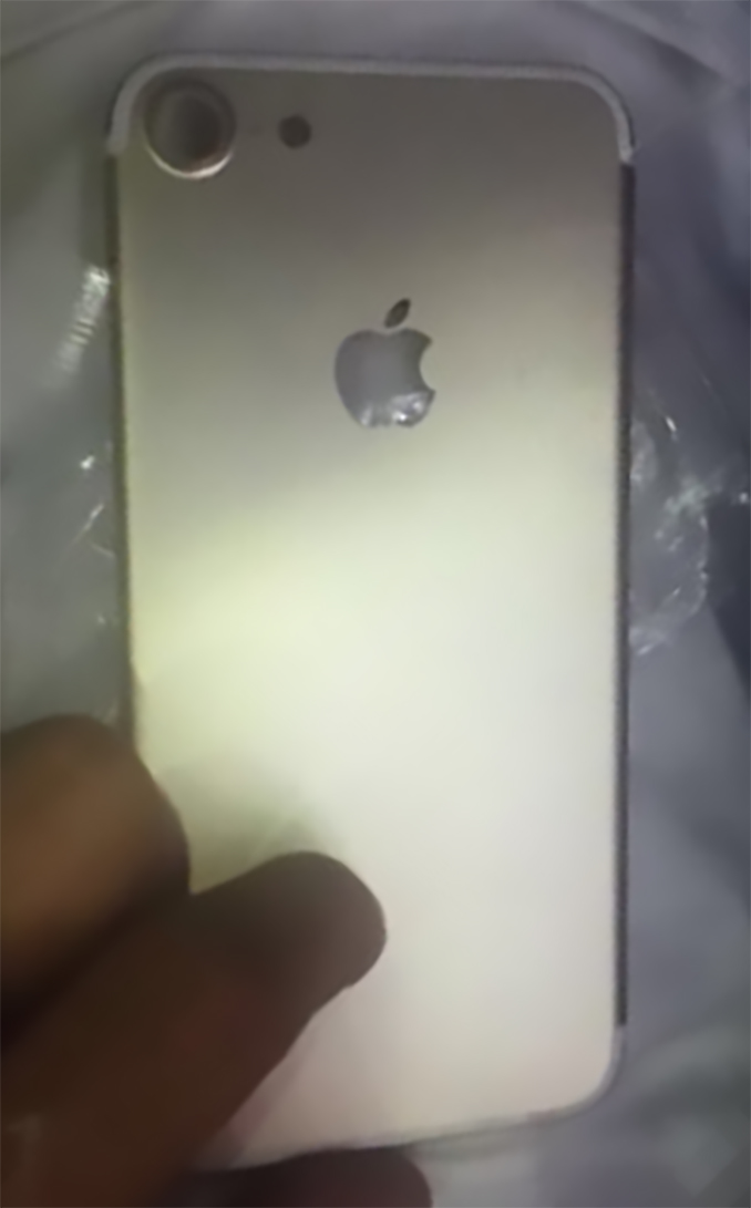 photo of Latest Alleged Leaked Image of iPhone 7 Depicts Larger Rear Camera image