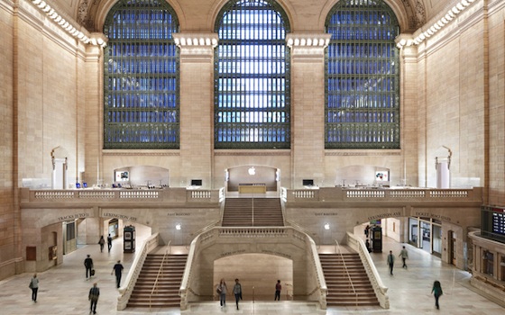apple_store_grand_central_front_view