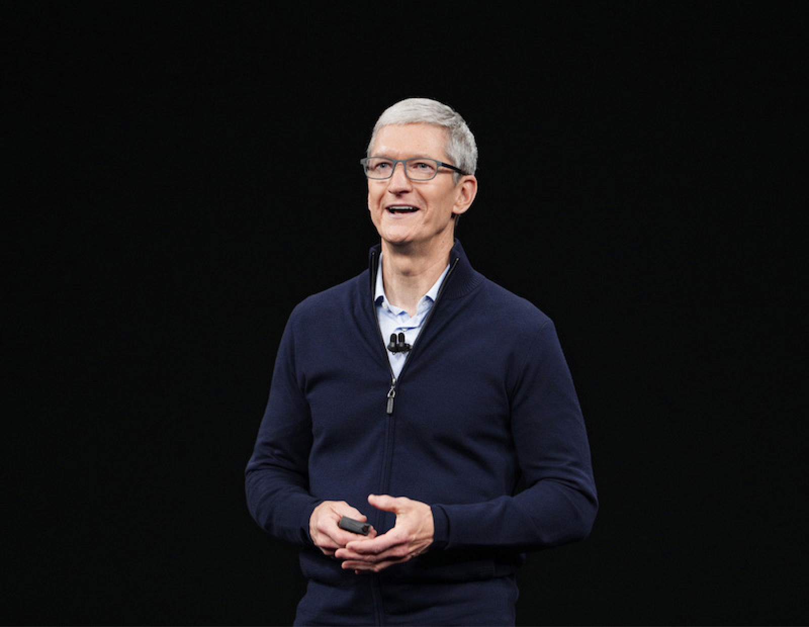 photo of Apple CEO Tim Cook Urges U.S. Senate to Pass the Fairness for High-Skilled Immigrants Act image