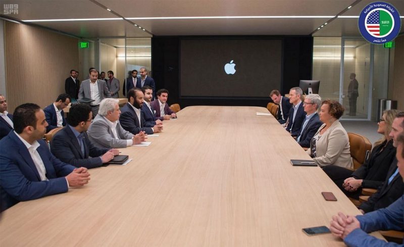 Saudi Prince Meets Tim Cook at Apple Park to Discuss Education and App