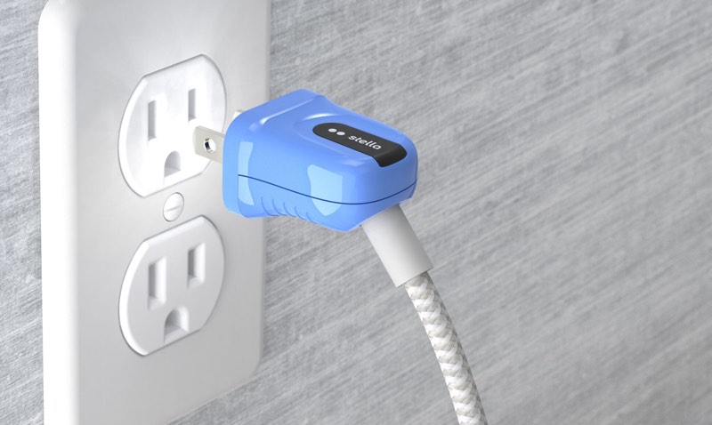 Ten One Design's 'Stella' MacBook Power Cord Uses Light to Guide You to