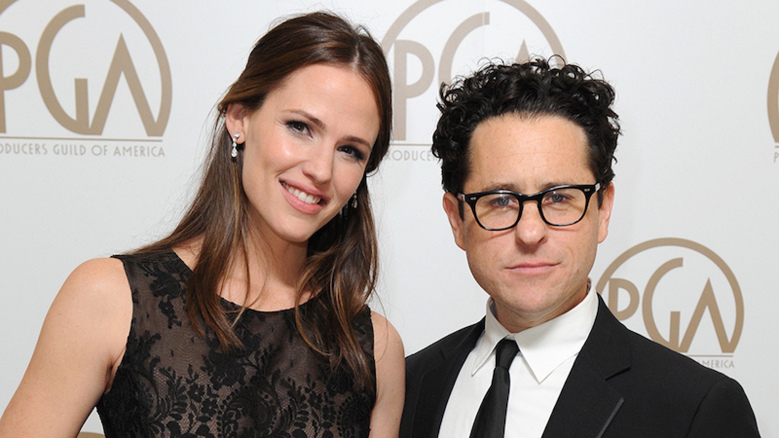 photo of Apple Orders J.J. Abrams-Produced Series 'My Glory Was I Had Such Friends' Starring Jennifer Garner image
