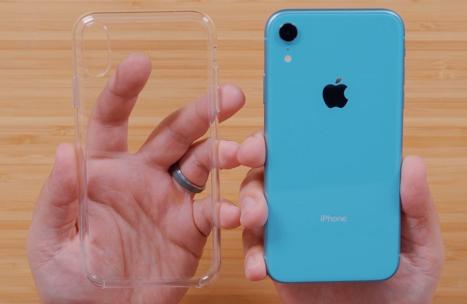 photo of Hands-On With the iPhone XR Clear Case From Apple image