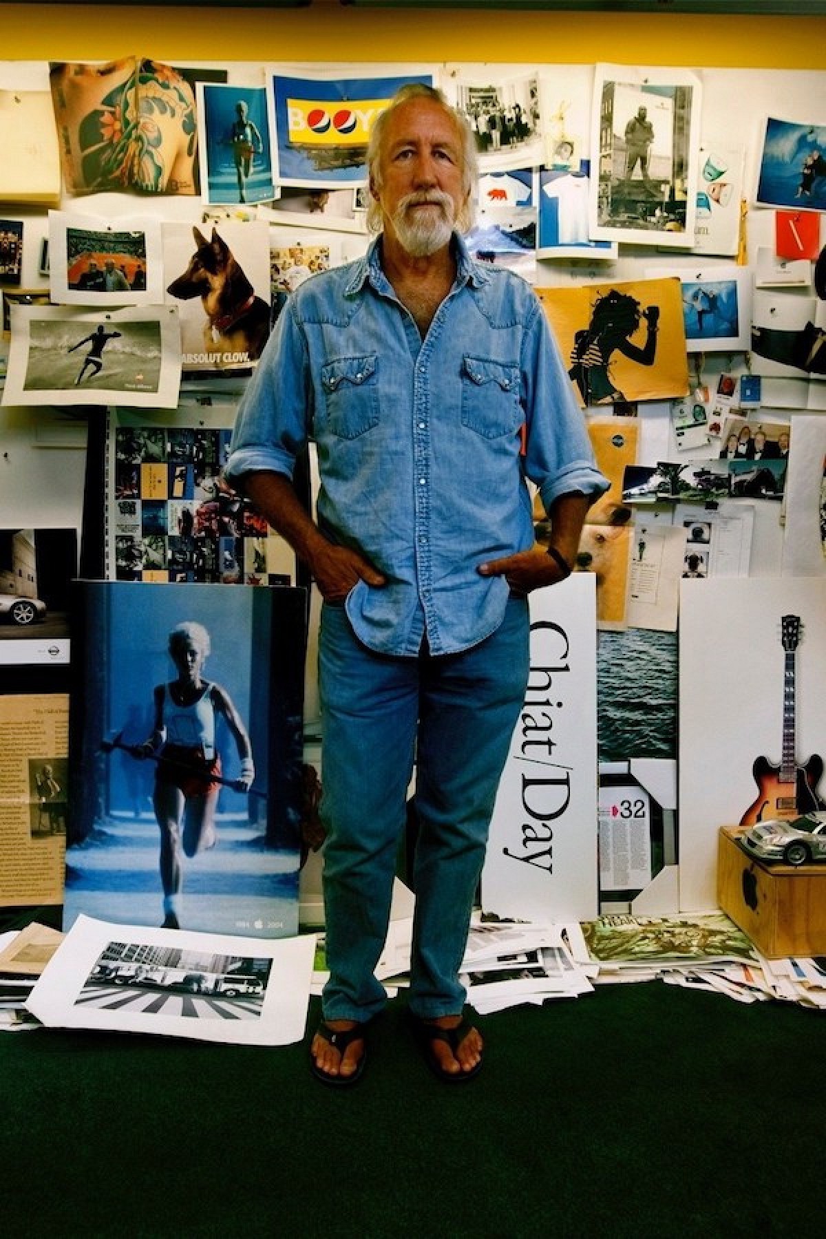 photo of Advertising Legend Behind Apple's Iconic '1984', 'Think Different', and Mac vs. PC Campaigns Retires image