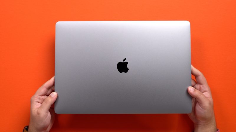 Hands-On With Apple's New 16-Inch MacBook Pro