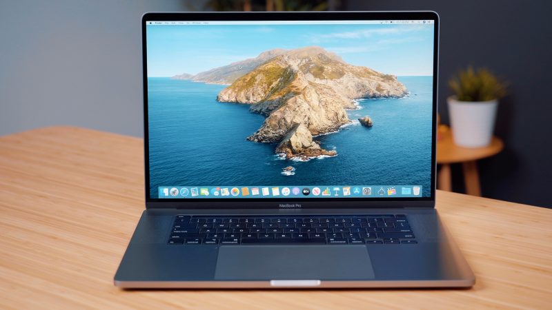Hands-On With Apple's New 16-Inch MacBook Pro